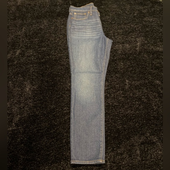 NWT J.Crew High Rise Skinny Jeans - Picture 4 of 8